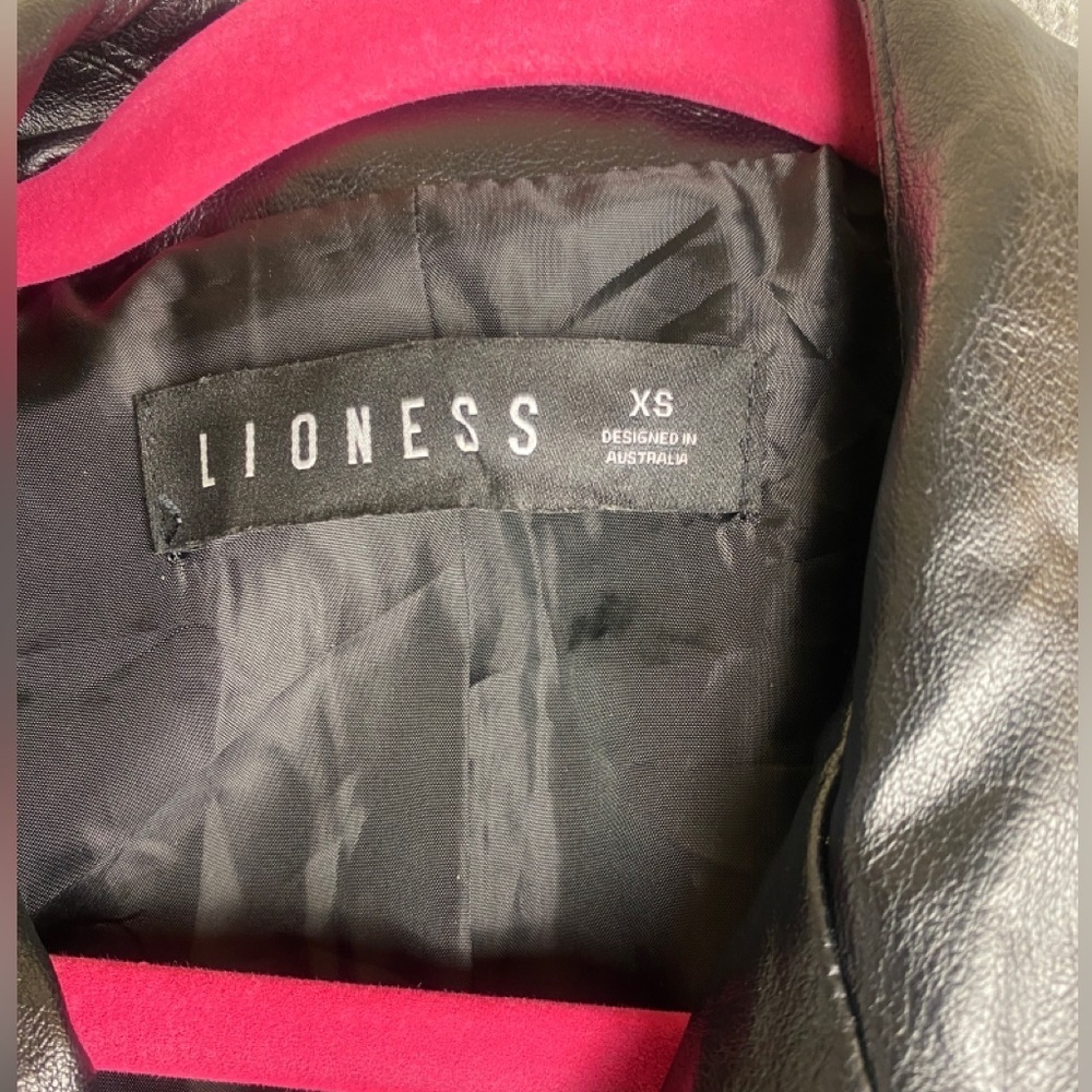 Lioness faux leather moto jacket size XS - Picture 5 of 10